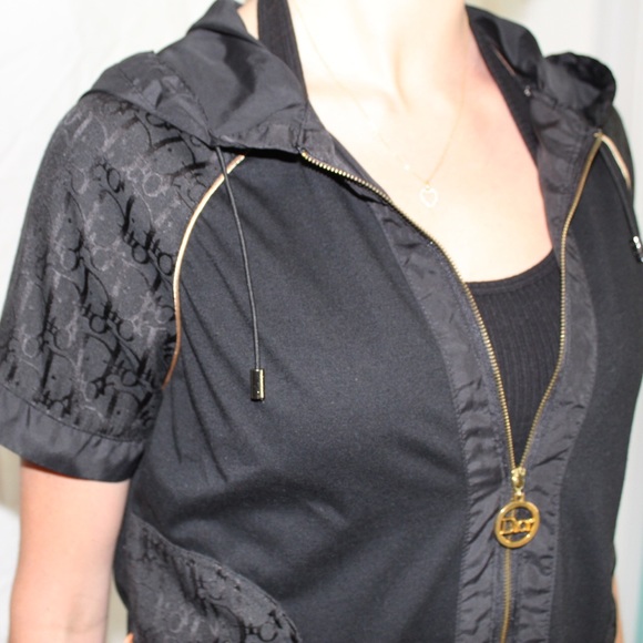 DIOR Short Sleeve Zip Up - Picture 2 of 5